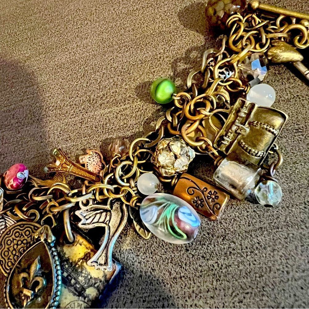 Loaded Multi-Color Charm Bracelet/beads/Brass/Silver W/Toggle - Picture 7 of 12
